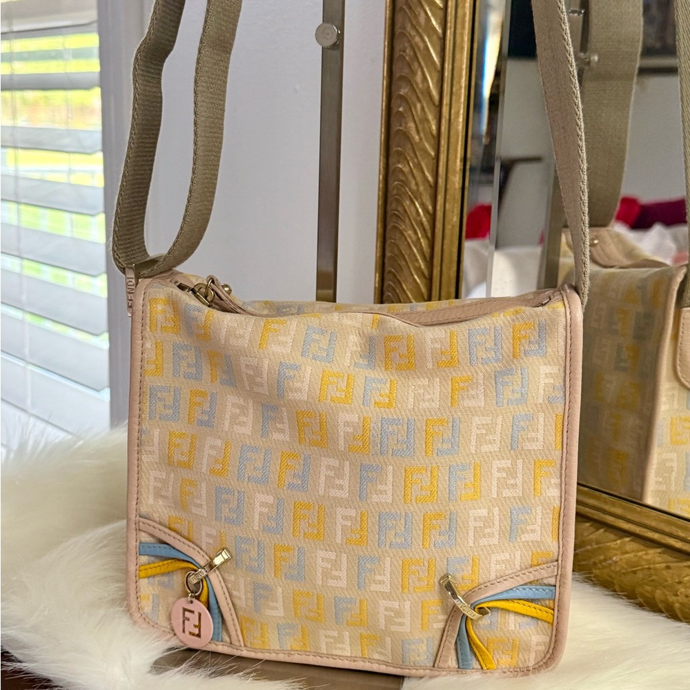 Fendi Beige and Yellow Women's Bag